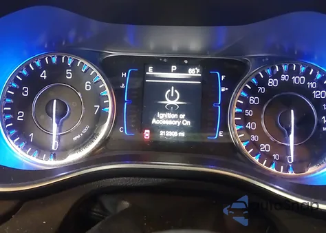 2015 Chrysler 200 Limited z USA, uszkodzony, nr VIN 1C3CCCAB3FN707549